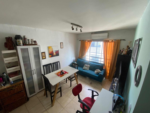 Departamento En Venta - 2 Dormitorios 1 Baño - 45mts2 - Ciudadela, Tres De Febrero
