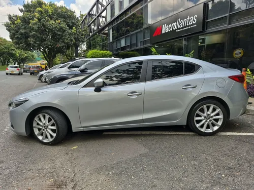 Mazda 3 2.0 Grand Touring At