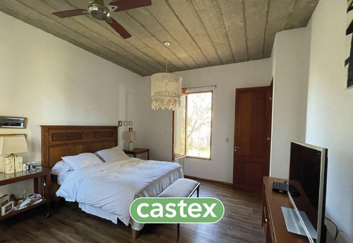 Imagen 7 de 23 de Casa De Cuatro Ambientes En Venta En La Lomada