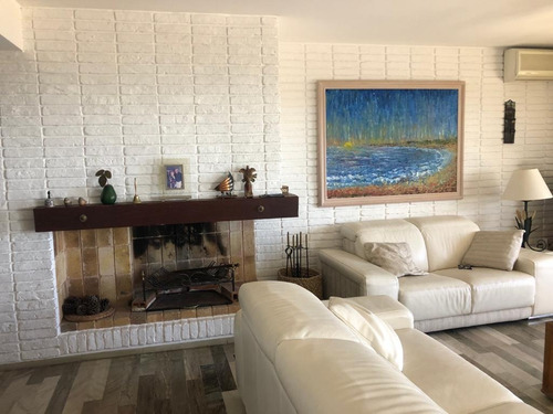 Departamento - Playa Mansa