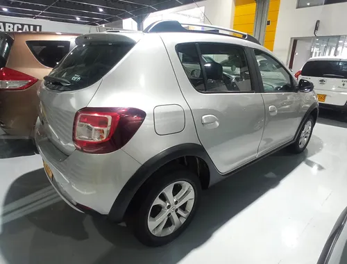 Renault Stepway 1.6 Intense Mecánica