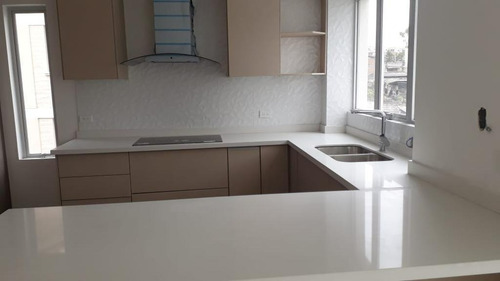 Imagen 3 de 5 de Departamento Y Suits