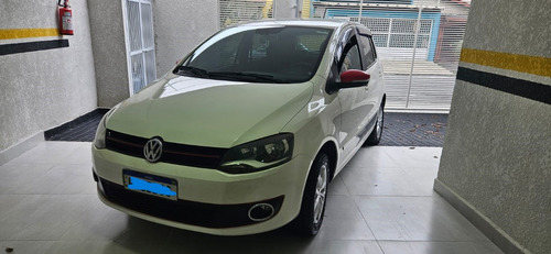 Volkswagen Fox 1.6 Vht Rock In Rio Total Flex 5p