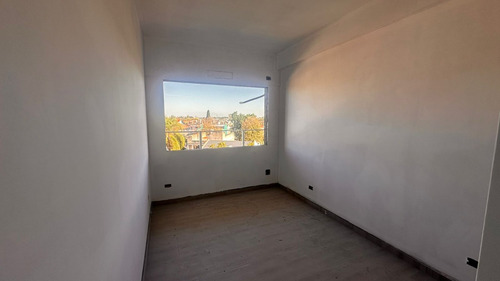Luxury - Semipisos Dos/tres Ambientes, Villa Bosch