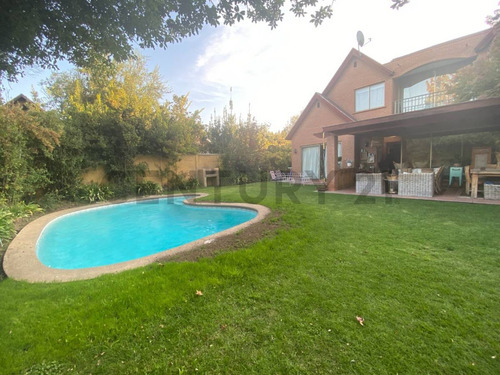 Arriendo Casa En Condominio Los Trapenses