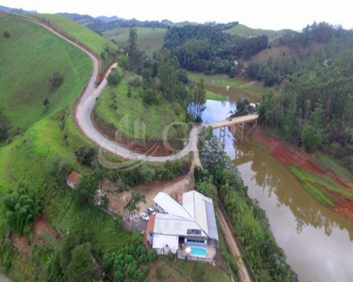 Imagem 2 de 16 de Sítio 10.000 M2 Para Lazer Ou Eventos Com Piscina Aquecida E Próximo À Represa Jaguari Bairro Bonsucesso - St00024 - 70152362