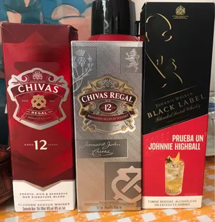 Whisky Chivas Regal 12 Años Y Johnnie Walker Etiqueta Negra