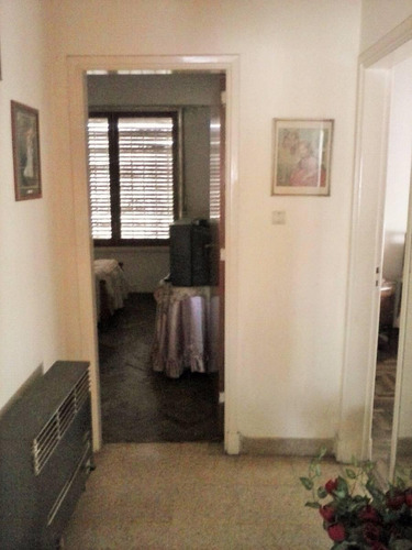 Imagen 10 de 14 de Chalet 3 Amb. C/garage -bº Las Avenidas-galicia Y 12 D Octub