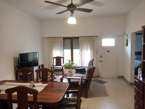 Casa En Venta En Lanús Oeste