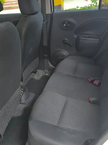 Nissan March 1.6 Sense