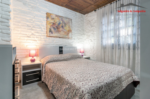 Imagen 11 de 17 de Casa En Padrón Único, Con 4 Dormitorios, 2 Baños Completos Y Azotea Exclusiva! ¡reservada!