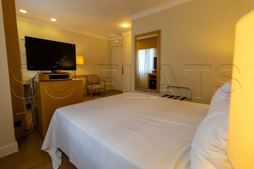 Imagem 4 de 15 de Flat No Campo Belo A Venda Fora Do Pool - Sf33438