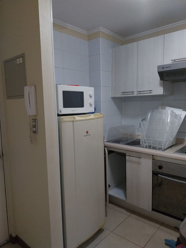 Un Dormitorio Los Heroes Amoblado
