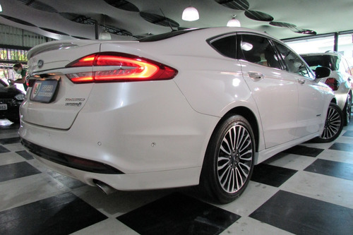 Ford Fusion 2.0 Titanium Hybrid Aut. 4p
