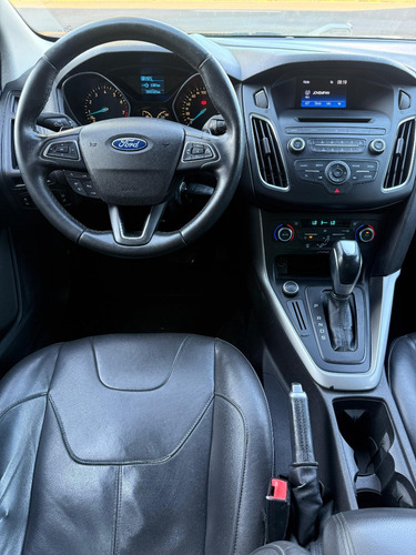 Ford Focus 2.0 SE PLUS SEDAN 16V FLEX 4P POWERSHIFT