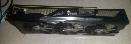 Imagen 6 de 8 de Tarjeta De Video Sapphire Radeon R9 Fury Nitro
