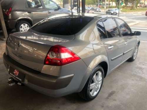 Renault Mégane 2.0 Dynamique Sedan 16v