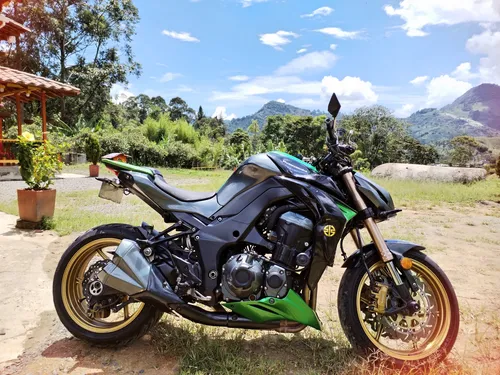 Kawasaki Z1000, Como Nueva, Varios Extras...