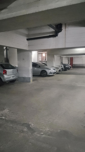 Venta Cochera Acassuso Centro Vías