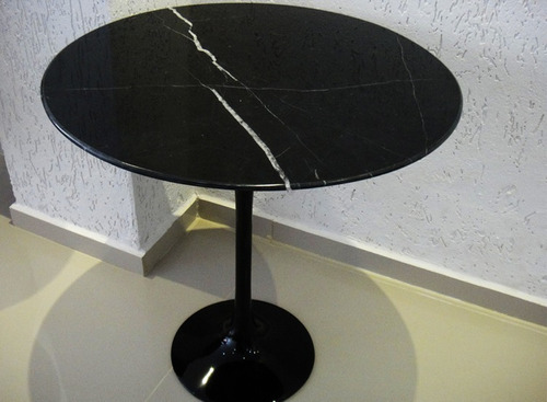 Mesa Saarinen Lateral Tampo 41ø Altura De 60cm Nero Marquina