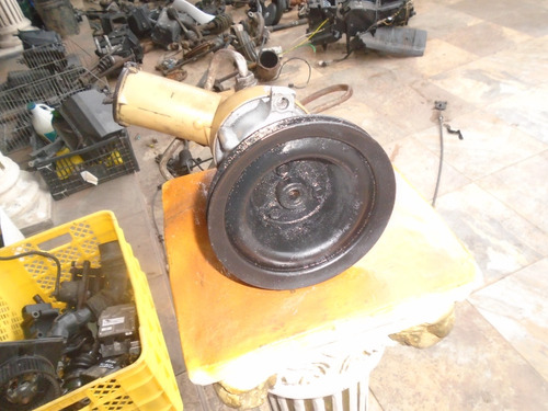 Vendo Bomba De Power Steering De Ford F250 Año 1993