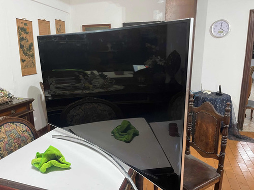 Imagen 4 de 4 de Tv Samsung Curvo Para Repuesto De 55 Pulgadas