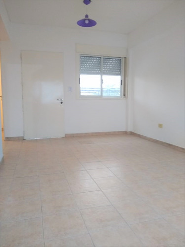 Imagen 1 de 11 de Oportunidad De Venta Departamento 2 Ambientes En Pilar
