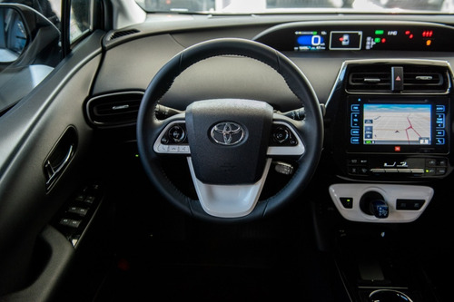 Imagen 12 de 23 de Toyota Prius 1.8 Lv 2019