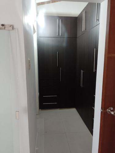 Imagen 16 de 22 de En Alquiler Casa Moderna Amoblada. Av. La Guayana San Cristobal