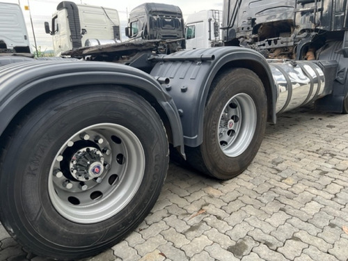 Imagem 9 de 14 de Scania R 420 La 6x4 Hz Highline 2p