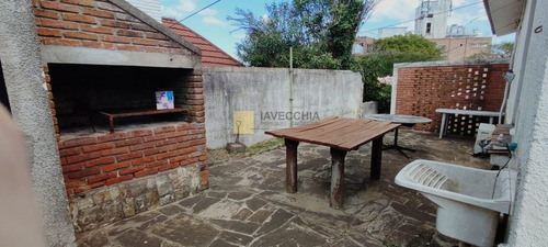 Imagen 26 de 27 de Venta De Casa De 3 Dormitorios En Las Delicias Con Vista Al Mar