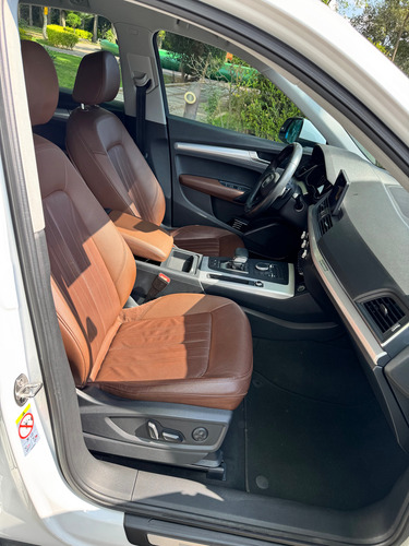 Audi Q5 2.0 L T Dynamic Dsg