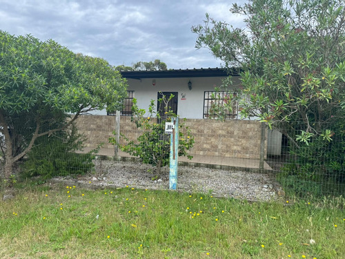 Venta Casa 3 Dormitorios San Luis Con Cochera