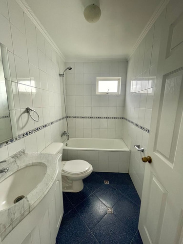 Amplia Casa En Arriendo, Excelente Ubicación En Concón.