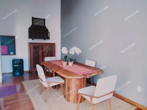 Casa En Venta En El Centro De Querétaro Con Uso De Suelo