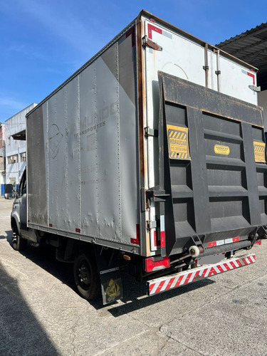 Iveco Daily 35s14 Com Plataforma Hidráulica