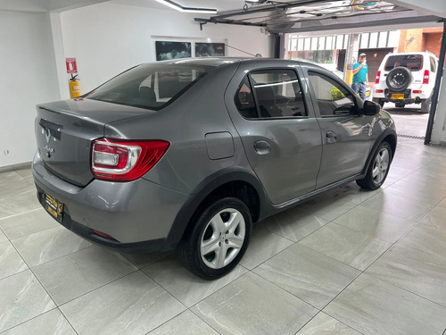 Renault Logan 1.6 At