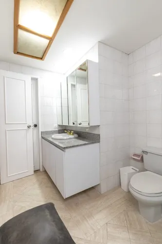 Apartamento En Venta En Laureles. Cod V15054