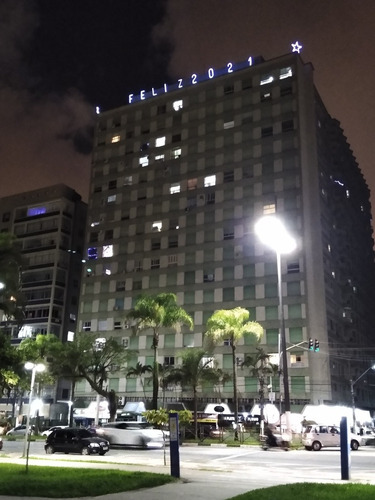 Imagem 9 de 12 de Kitnet Pé Na Areia Em Santos Canal 5 Com Wi-fi