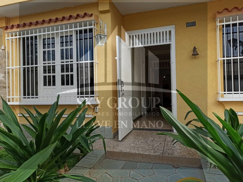 Imagen 1 de 11 de Casa En Venta En Trigal Sur