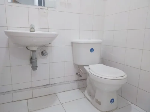 Local En Arriendo En Perpetuo Socorro, Medellín