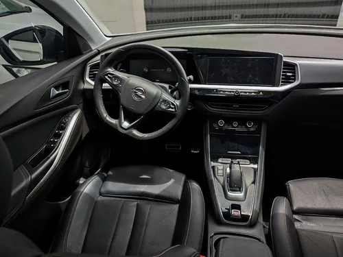 Opel Grandland X Ultimate 1.6 Automatica 4x2 Gasolina