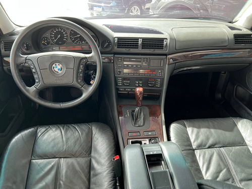 Imagem 8 de 11 de Bmw 740i 4.4 V8 32v Gasolina 4p Automático