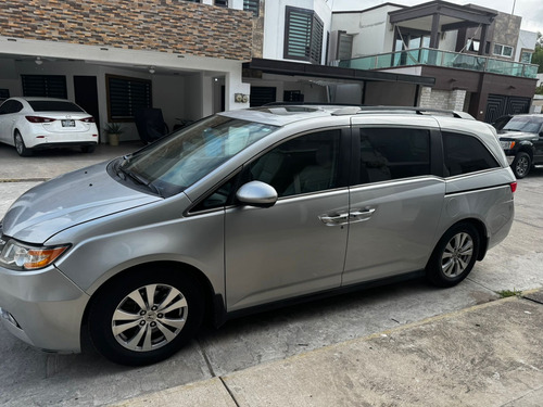 Honda Odyssey 3.5 Touring V6/ At