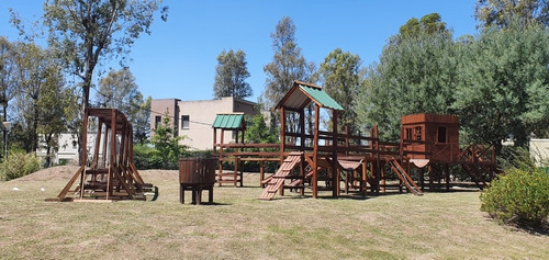 Imagen 6 de 14 de Vendo Casa Barrio Álvarez Del Bosque (oportunidad!!)
