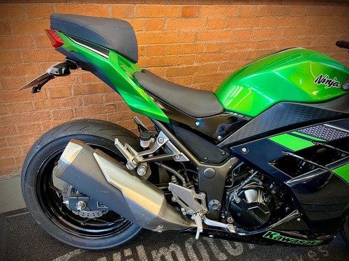 Kawasaki Ninja 300