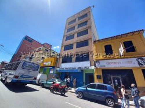 Edificio En Venta / Municipio Guaicaipuro Los Teques Yo 25-15970
