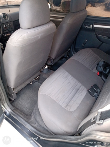 Imagem 6 de 13 de Chevrolet Prisma 2010 1.0 Maxx Flexpower 4p