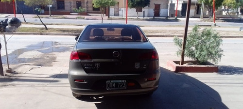 Imagen 3 de 5 de Fiat Siena 2015 1.4 El Pack Attractive