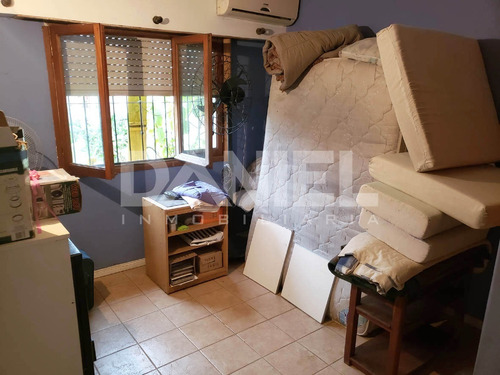 Venta Retasado !!!! Excelente Chalet Sobre Lote De 10 X 40.